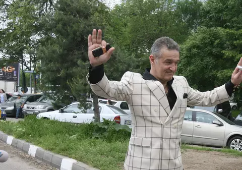 Becali spune că nu îl va schimba pe Gâlcă! Antrenorul atacă la baionetă!