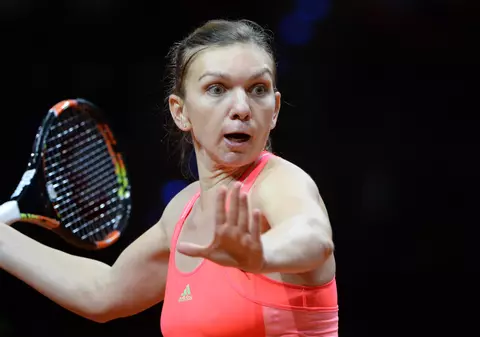Atac la primul loc mondial! Simona Halep a scăpat de Serena Williams!