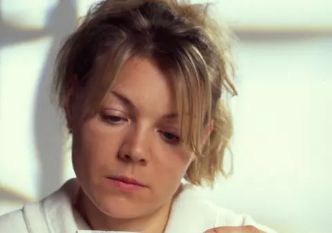 Un nou studiu privind IBUPROFENUL: La ce risc te supui dacă iei acest medicament