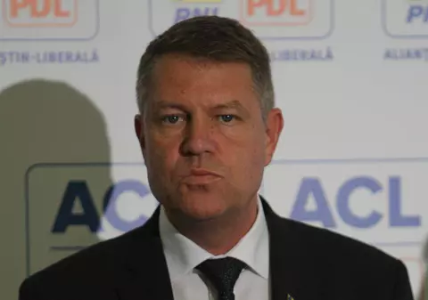 Mandatul lui Iohannis este legal! Fostul primar al Sibiului nu a fost incompatibil