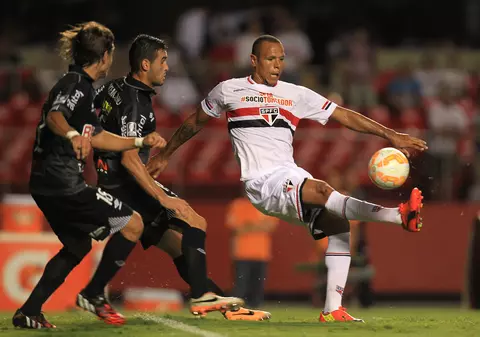 Luis Fabiano, ”actorul” anului în Copa Libertadores! Fostul star al Sevillei a provocat eliminarea unui adversar
