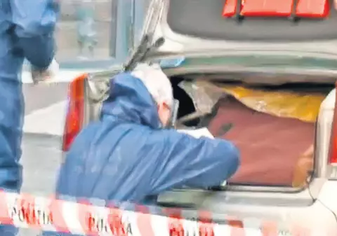 Dezvăluiri uluitoare! Sirianul era viu când a fost băgat în geamantan