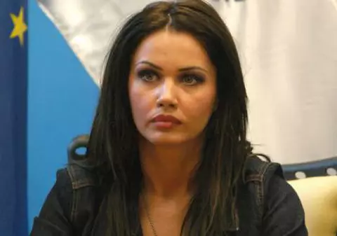 DE NECONCEPUT! Ce se întâmplă cu trupul mamei Oanei Zăvoranu