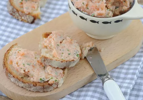 Pateu VEGETAL de CASĂ. Cele mai SIMPLE și gustoase REȚETE. Se fac în câteva minute