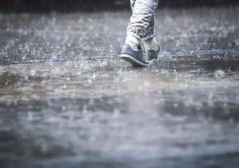 PROGNOZA METEO pentru SĂPTĂMÂNA VIITOARE | PLOI și TEMPERATURI SCĂZUTE