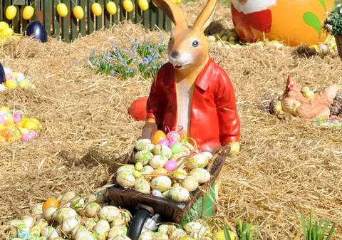 Obiceiuri CIUDATE, de Paște! Ce pățesc femeile în Săptămâna Mare, în alte țări