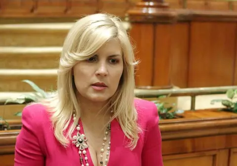 ULTIMA ȘANSĂ pentru Elena Udrea ! Se decide soarta ei!