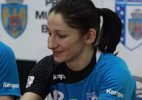 CSM București, la un pas de grevă? Cristina Vărzaru spune că echipa se antrenează normal