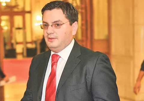 Doctorii ar putea avea lefuri mai mari