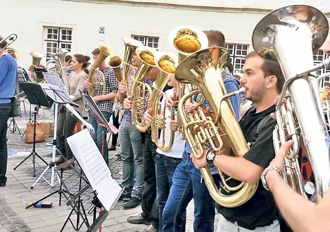 Spectacol inedit de fanfară în Sibiu