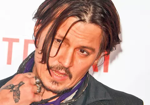 Johnny Depp şi Amber Heard sunt la un pas de divorţ! L-a înşelat cu o femeie