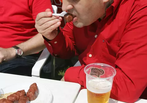 De la paranghelie la meniu de puşcărie. Cum petreceau Udrea, Vanghelie şi Mazăre în trecut, de 1 mai