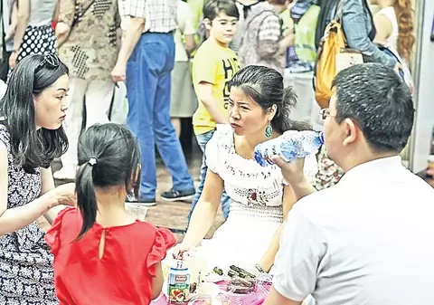 Au bătut drumul din China până în România, ca să mănânce... turcește