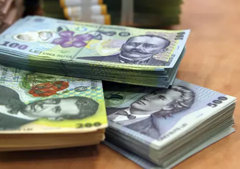 EXCLUSIV. Primarii și parlamentarii ar putea fi lăsați fără salarii