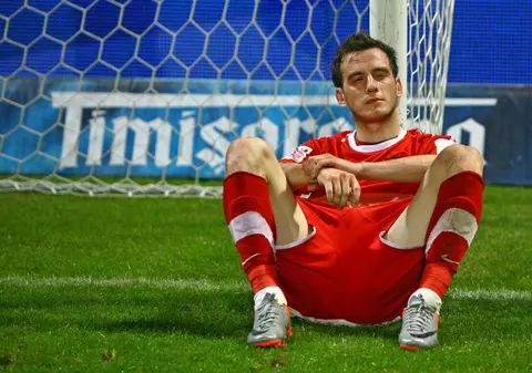 LEGĂTURI PERICULOASE. Bărboianu a apelat la un prieten a lui Reghe să-l apere în justiţie!