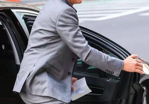 George Clooney, implicat într-un accident auto