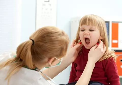 Părinţii vor beneficia de o zi LIBERĂ pentru verificarea stării de sănătate a copiilor