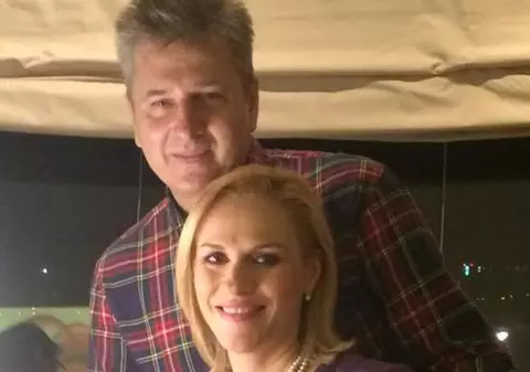 Prima imagine cu bebelușul Gabrielei Firea. Ce spune vedeta despre fiul ei | FOTO