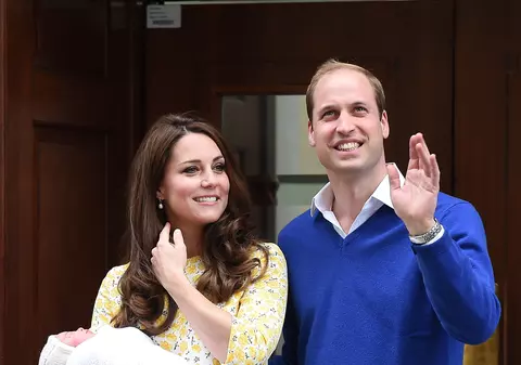 Prima fotografie cu fiica lui Kate Middleton şi a prinţului William