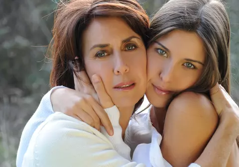 15 semne că mama ta e cea mai bună prietenă a ta