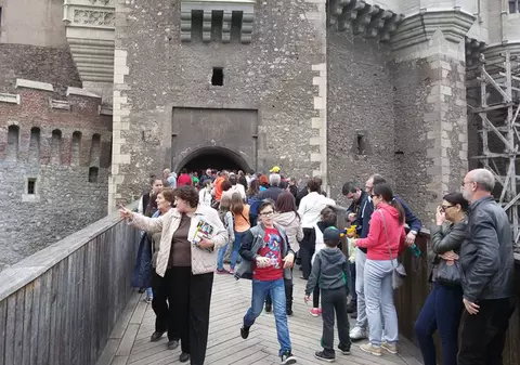 Castelul Corvinilor din Hunedoara, luat cu asalt | FOTO