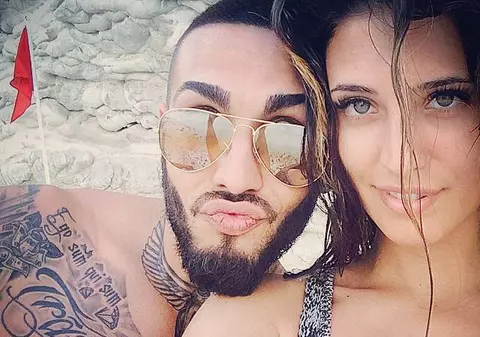 Antonia, goală în braţele lui Velea. "Vreau să împart ceva intim cu voi"