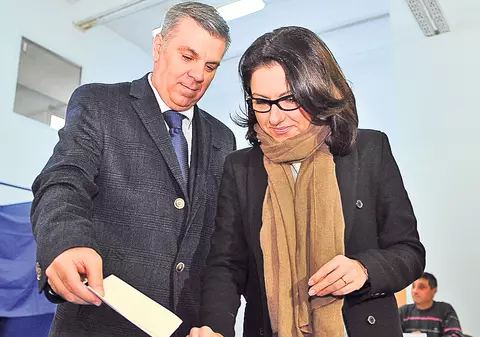 Valeriu Zgonea și-a concediat nevasta