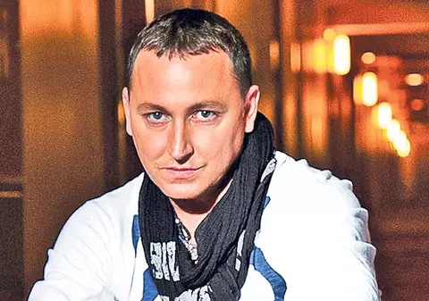 DJ Gino Manzotti, suspectat că plătea pentru sex cu minore: «Eu nu dau bani pentru fete»