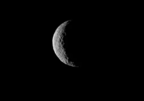 Fenomene misterioase fotografiate pe suprafaţa unei planete! Specialiştii NASA nu pot să le explice | FOTO