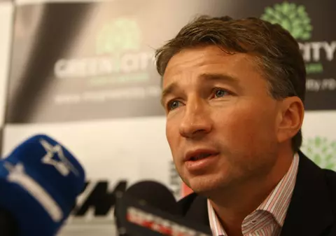 Organigrama noii Steaua: Petrescu - antrenor principal, Dumitrescu sau Adi Ilie - președinte