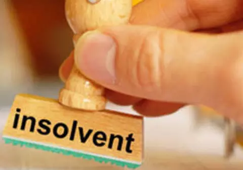 CÂTE firme au intrat în INSOLVENŢĂ