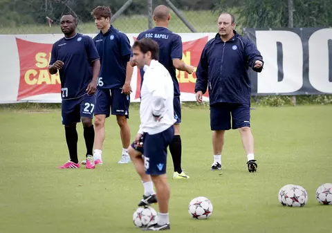 Antrenorul Rafa Benitez are o problemă: e prea gras pentru Real Madrid!