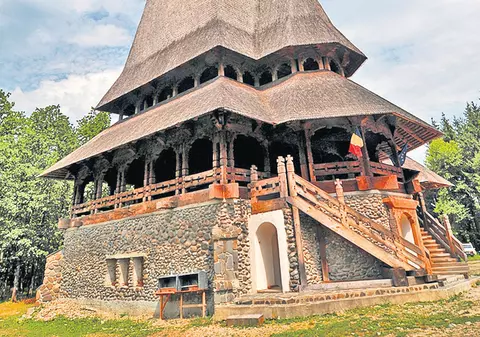 27 septembrie este Ziua mondială a turismului. Minunăţiile din România care nu au pereche în lume