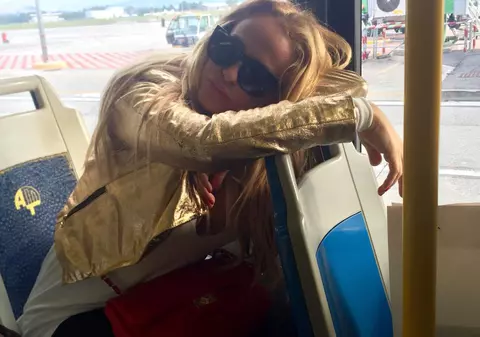 Care lună de miere? Bani să iasă!