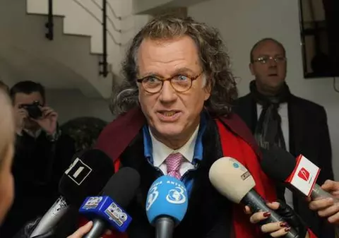 Andre Rieu, cel mai bine plătit muzician clasic. Ce sumă colosală câștigă anual