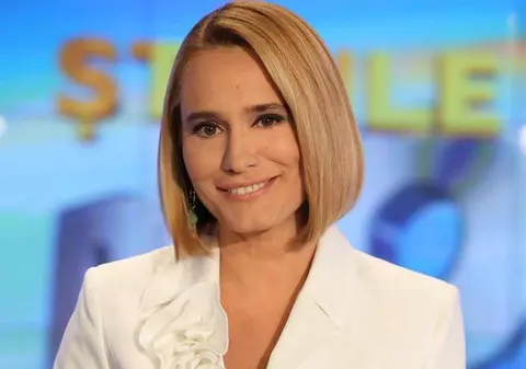 Andreea Esca prezintă sâmbătă ULTIMA EMISIUNE! Ce le-a spus fanilor ei | FOTO