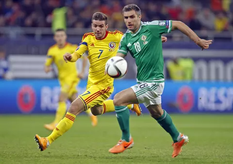 IRLANDA DE NORD - ROMÂNIA (sâmbătă, ora 21:45, TVR 1). Nicolae Negrilă știe cine a dus România pe primul loc în grupă: ^”Piți are toate meritele!”