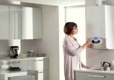 Mai mulți bani pentru apă caldă și încălzire, de la 1 iulie