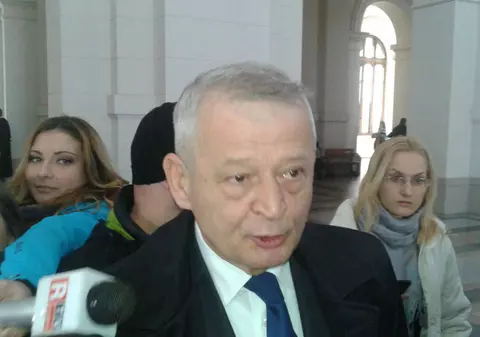 Reacția lui Sorin Oprescu, după ce CONSILIERUL lui PERSONAL a fost prins luând MITĂ