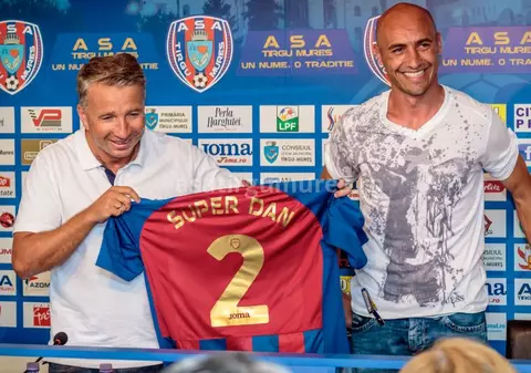 Dan Petrescu, prezentat OFICIAL la ASA: ”Păstrăm 70% din lotul vechi, ajungem în grupele Ligii Europa. Stau şi cinci ani aici!"