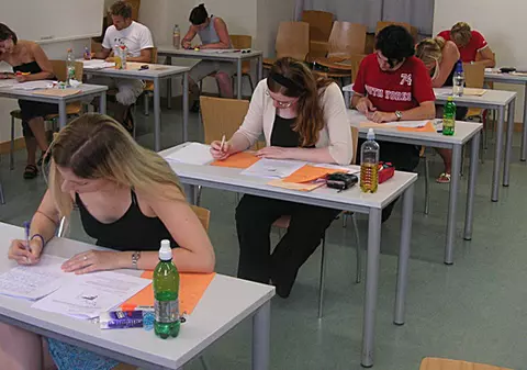 Vești bune pentru o anumită categorie de elevi și studenți! Vor avea gratuități!