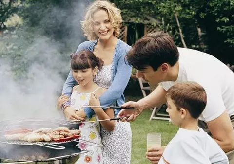 VREME numai bună de grătar!