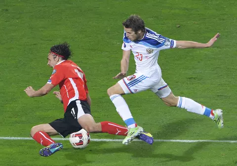 Preliminarii Euro 2016: Rusia, îngenuncheată de Austria, Rooney aduce victoria Angliei