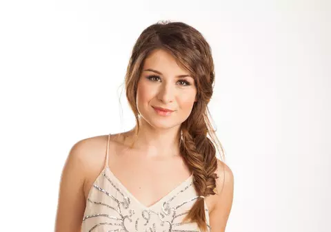 PREMIERĂ LIBERTATEA.RO | Kate lansează un nou single, “Dacă pleci”