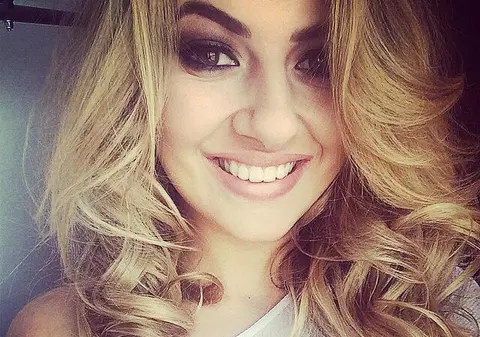 Lidia Buble, iubita lui Răzvan Simion, ATACATĂ DIN TOATE PĂRȚILE! Cântăreața abia mai face față loviturilor!