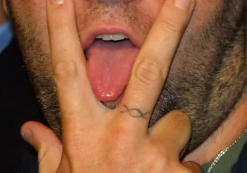 5 lucruri pe care ORICE BĂRBAT trebuie SĂ LE ȘTIE când FACE SEX ORAL