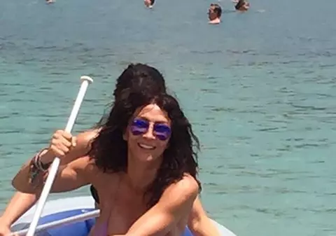 Nu ai văzut-o niciodată așa de SEXY! Mihaela Rădulescu, cu sfârcurile la vedere într-un costum de baie MINUSCUL | FOTO