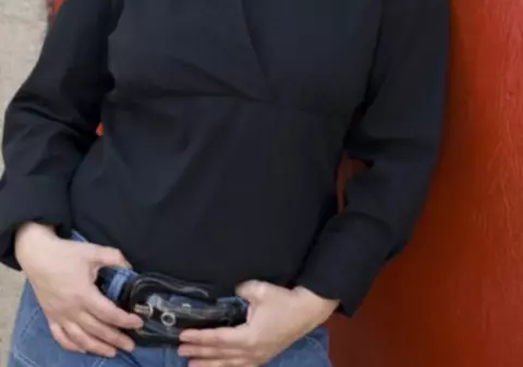 O actriță de la noi ȘI-A SCHIMBAT LOOK-UL pentru un rol! 