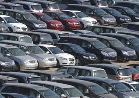 Șoferii români primesc înapoi integral taxa auto. Statul român, obligat să respecte decizia Curții Europene de Justiție