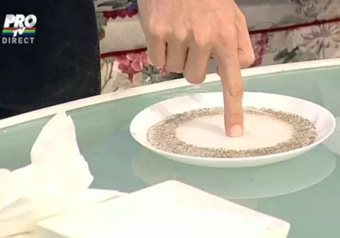 Mentalistul Vlad Grigorescu îţi arată cum se fac două numere impresionante de magie. Măruţă a rămas fără cuvinte când a văzut cât e de simplu